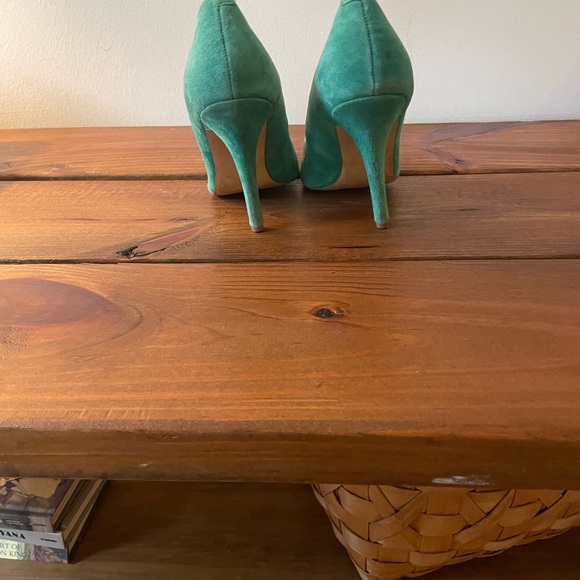 Steve Madden 4” Heels - Picture 3 of 5